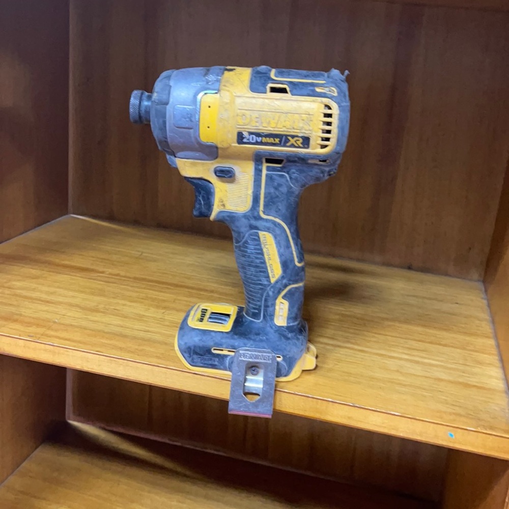 Dewalt 20v max XR